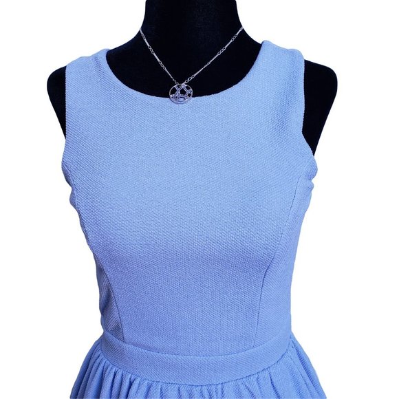 CHELSEA NWT Sky Blue Bow Back Dress with Tulle S - Picture 2 of 9